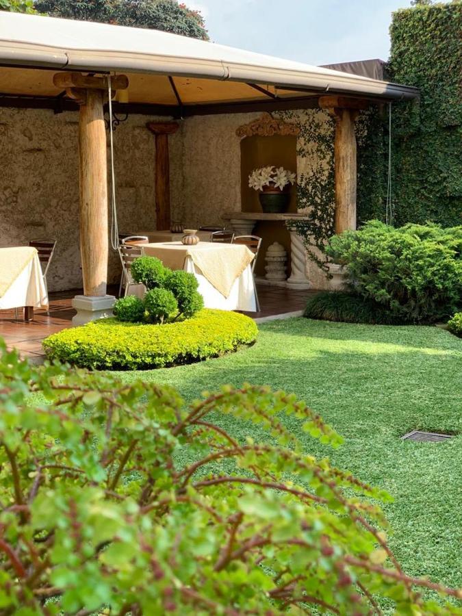 Hostal Villa Toscana Guatemala City Bagian luar foto