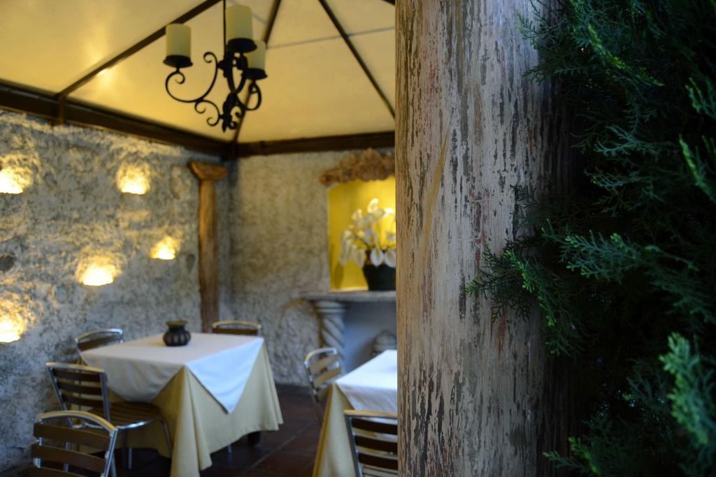 Hostal Villa Toscana Guatemala City Bagian luar foto