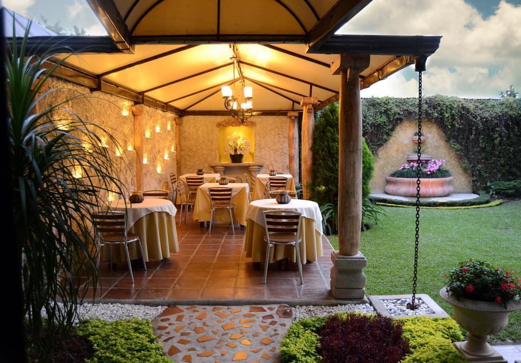 Hostal Villa Toscana Guatemala City Bagian luar foto
